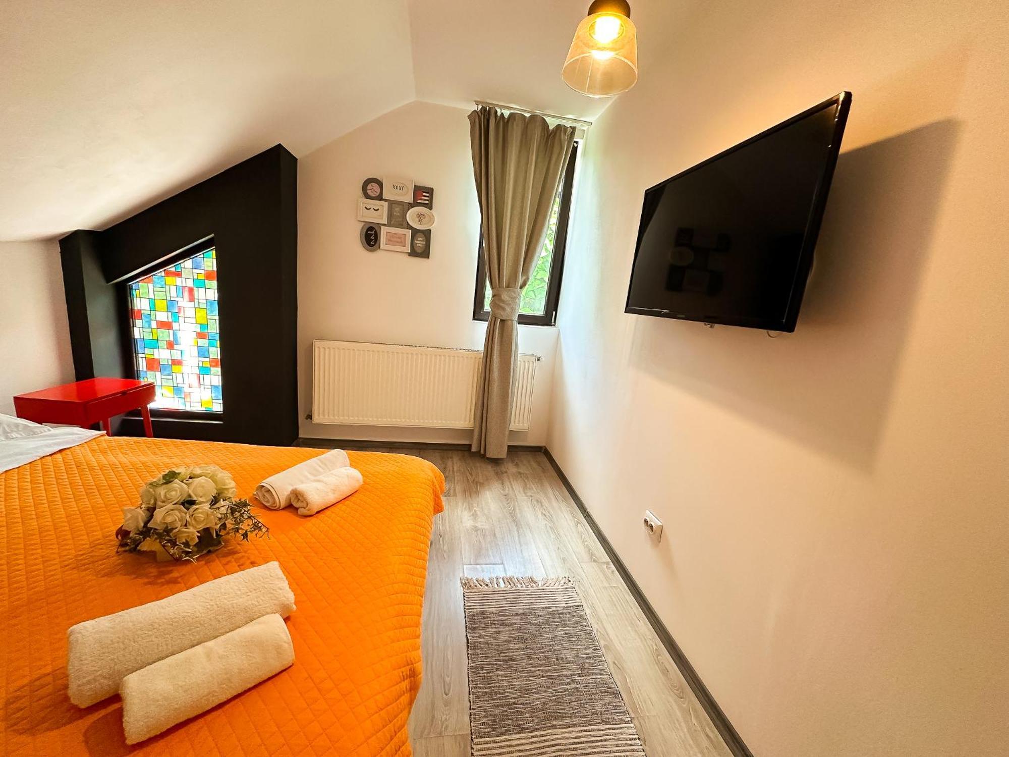 The Vintage - Wonderful Apartment In Best Location Craiova Exteriör bild