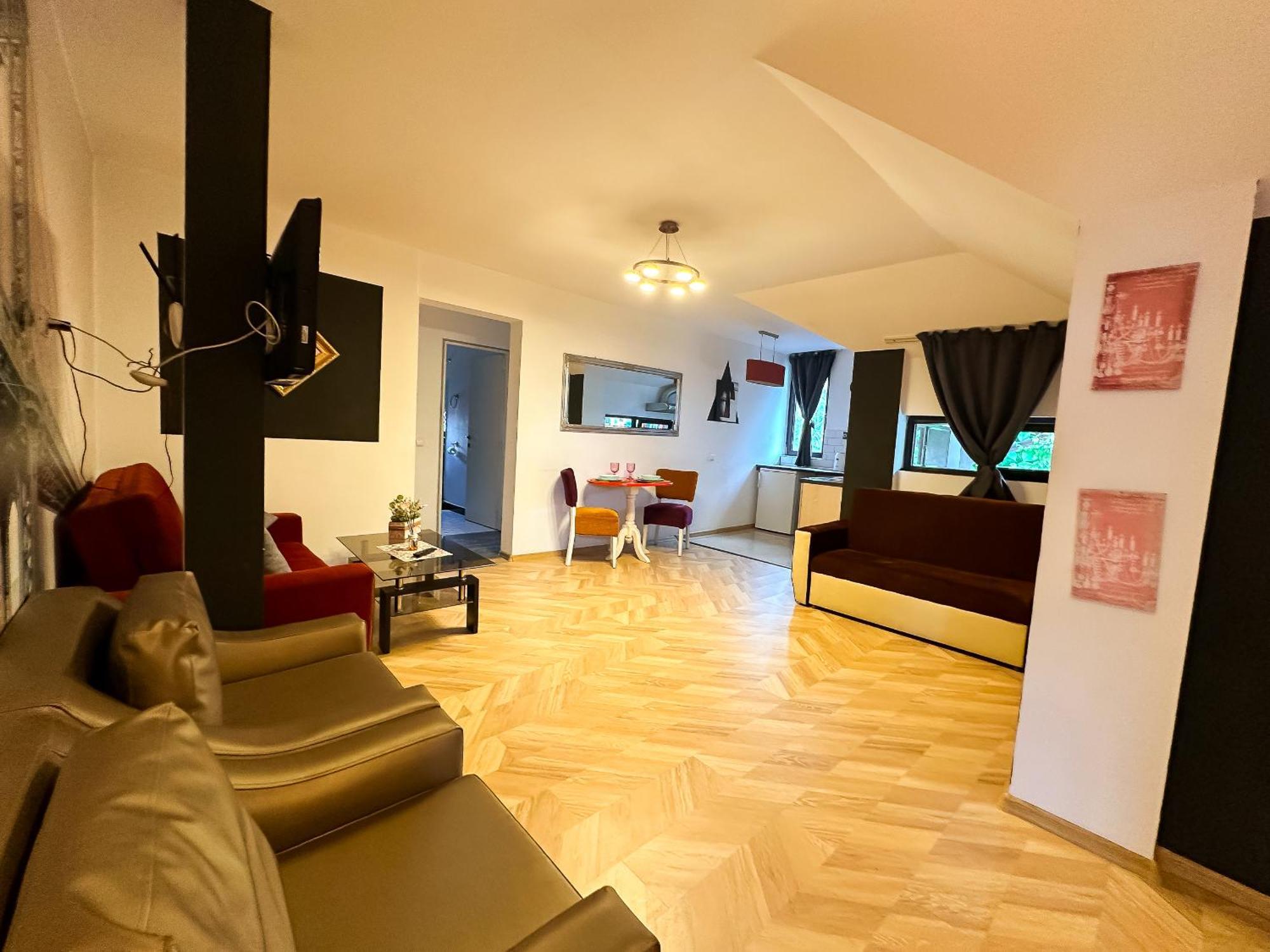 The Vintage - Wonderful Apartment In Best Location Craiova Exteriör bild